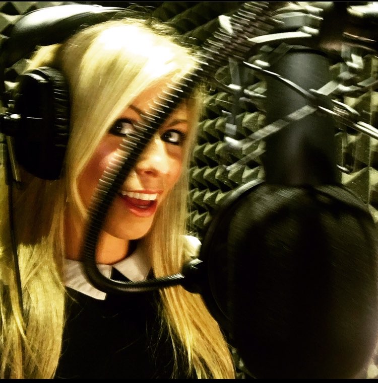 EdmondsC's tweet photo. Loved voicing for #HSBC with the wonderful team at Big Fish Media. @RickyBigFish #voiceover #studio #voice #work https://t.co/i1XEtrsw1i