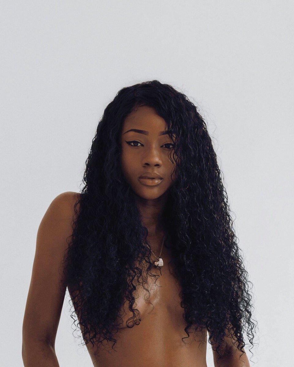 DonMonique 🎀 tweet media