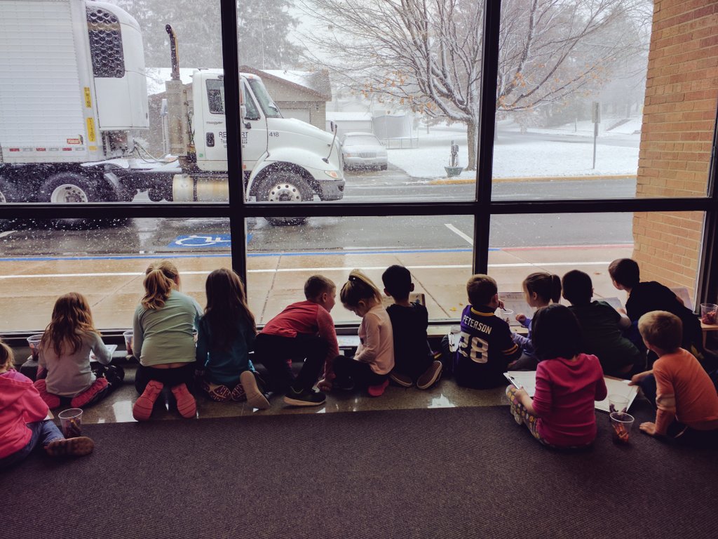 mrsgadient's tweet photo. Kindergarten weather watching. They love snow! #goodhueschool #snowinoct https://t.co/vJx7UURfdR