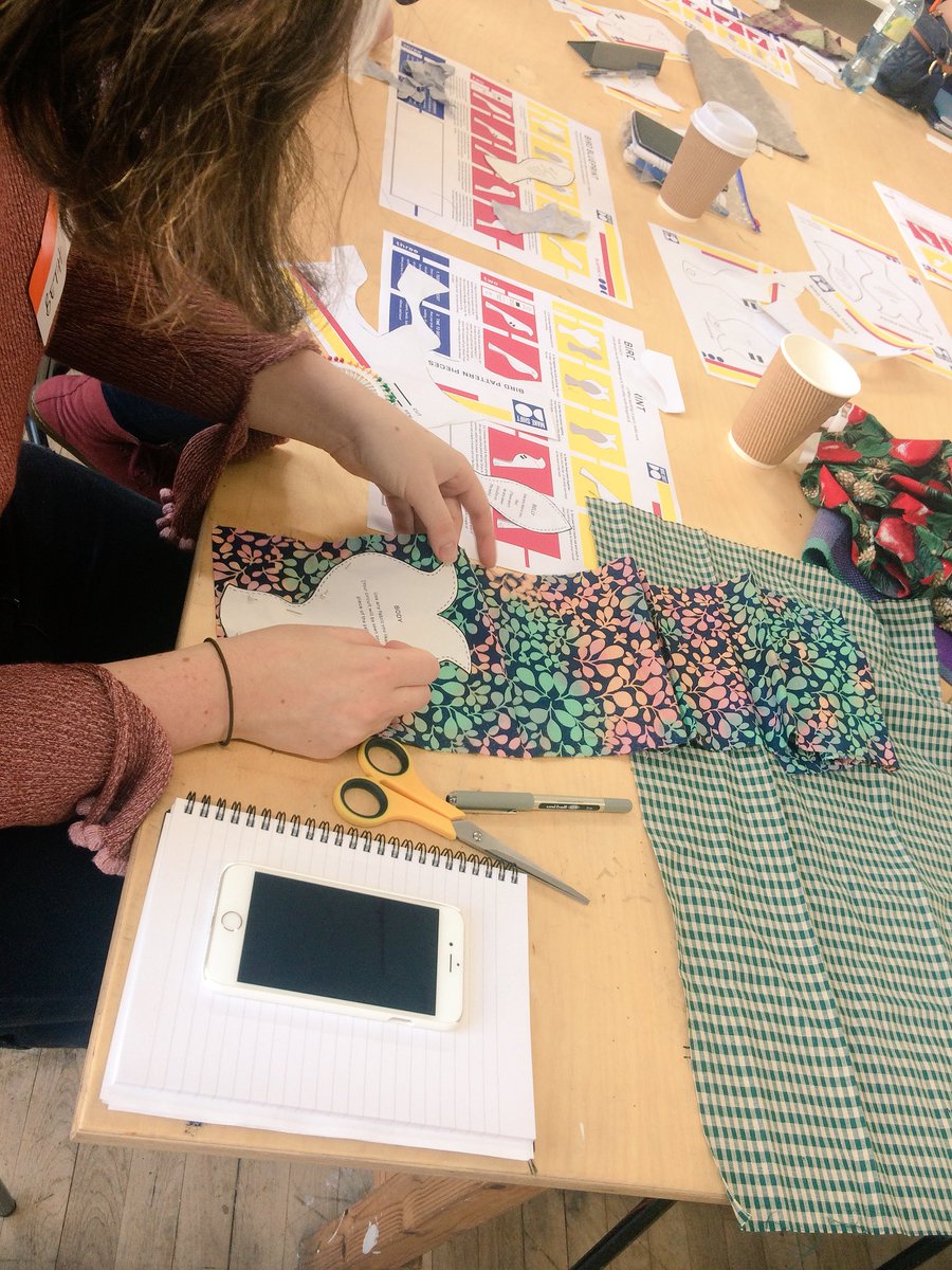 SaraNevay's tweet image. Congrats to all @MakeShiftDND participants - Great makes today &amp;amp; chats about #craft &amp;amp; #wellbeing #CCMakeShiftDo @DJCAD @CraftsCouncilUK