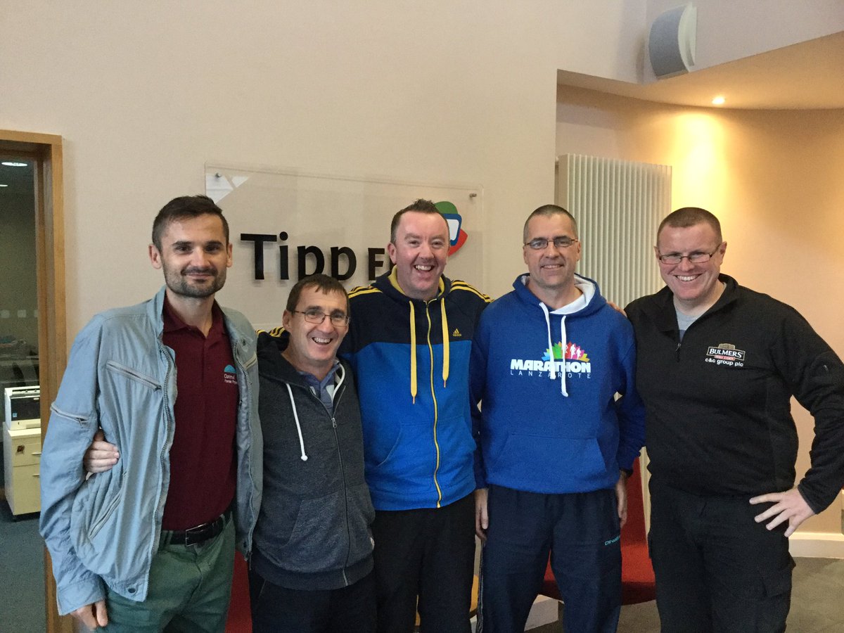 A Dublin Marathon special coming up on #StraightTalk with <a href="/cahilljackie/">Jackie Cahill 🖐👍</a> &amp; Will also look ahead to #SarsvBallygunner &amp; #CommercialsvDrCrokes