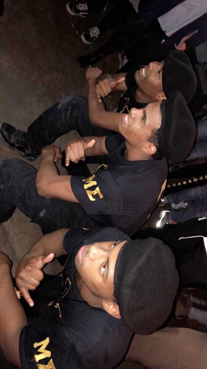 HiitTheAlarm's tweet photo. Everyone want to be an Alpha, but no one wants to put in the work🤷🏾♂️ #Fall2k17 #NeoSZN #MercilessMuSigma #TreTailClub🤙🏾❄️🐒 https://t.co/oEBtAyWVug