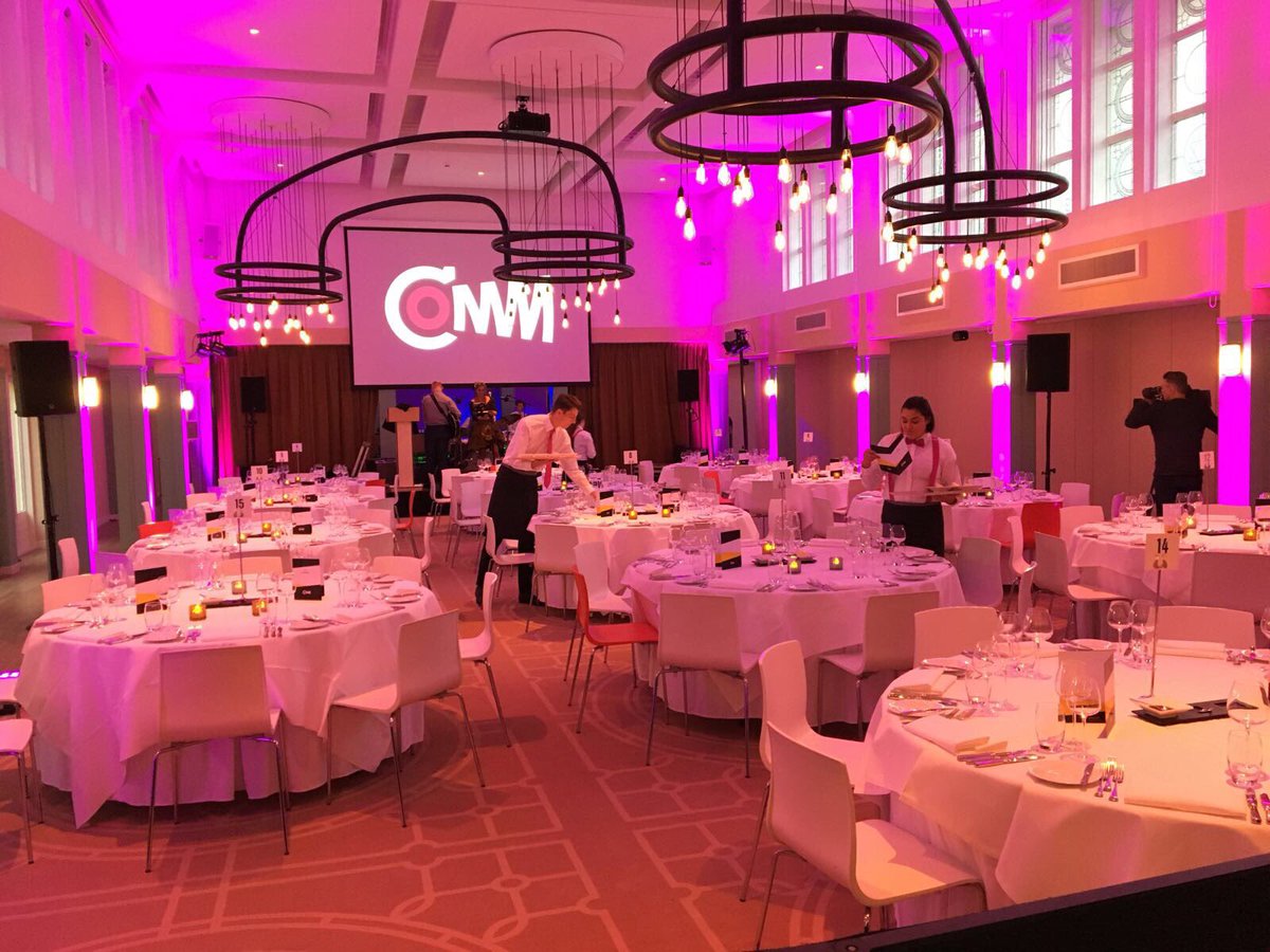 HansvdLinde's tweet photo. Try-out diner in het nieuwe @comm in Den Haag #museumvancommunicatie catert @vdlindecatering #events #nieuwetoplocatie @GemeenteDenHaag https://t.co/NUyi3B7ZUP