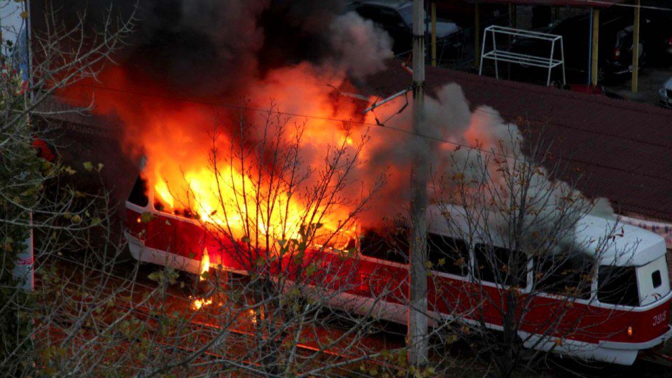 666_mancer's tweet image. Шёл трамвай 10й номер #Донецк