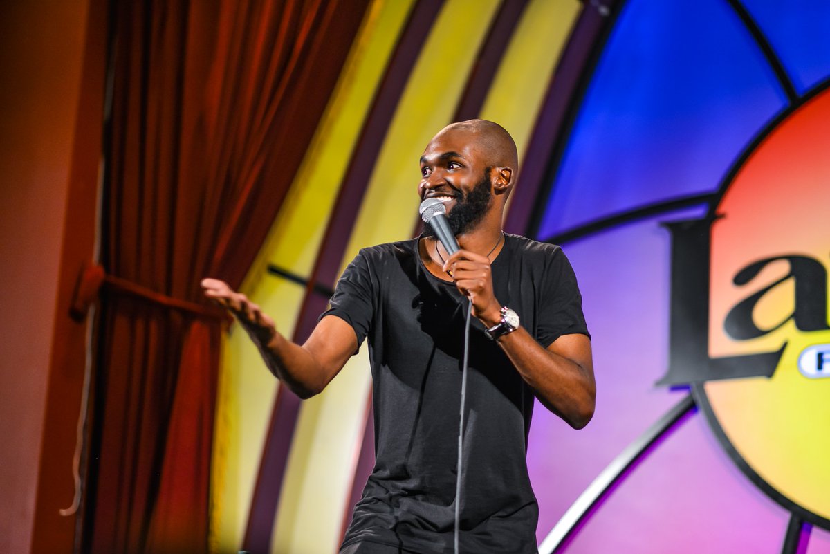 YoungHustleShow's tweet photo. YH Producer and Nigerian Prince @thisisjosho, asking "Would you like some DVDs?" Next show is 2 weeks out! Details soon... #LaughFactory https://t.co/wDPKnn9a9S