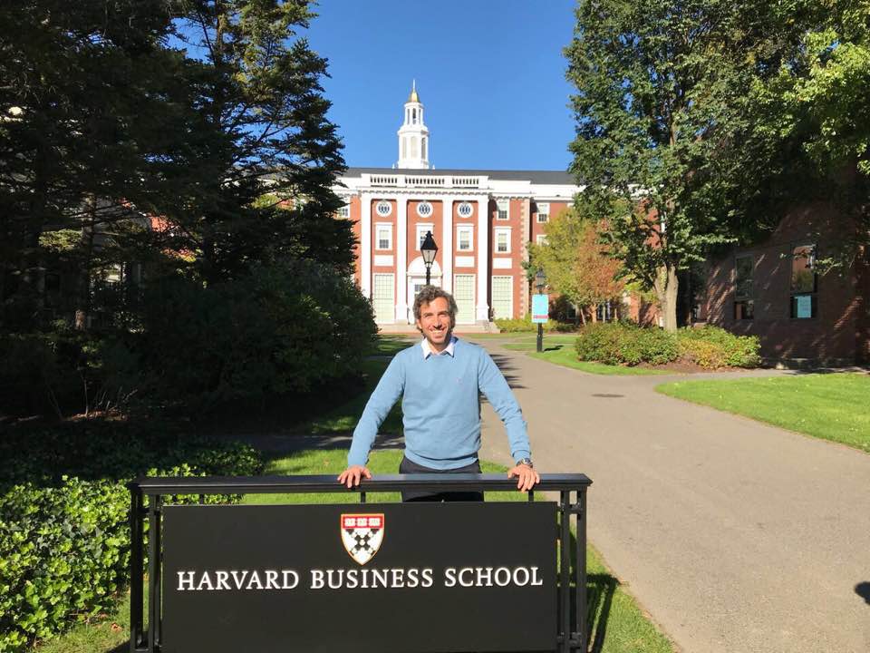 ¡Hoy desde Harvard University! @GuillermoBorel