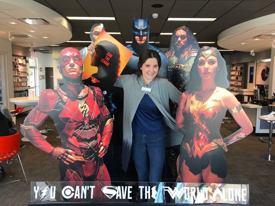 WembleyCourtATT's tweet photo. Come see us today to order you iPhone X and get your Wonder Woman poster #MidStateProud #LifeatATT https://t.co/6PJl5lgj30