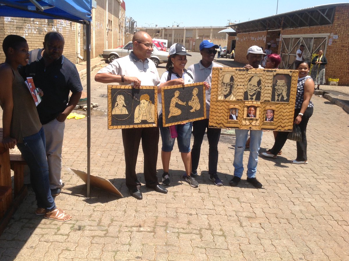 MerafongLed's tweet photo. Taadi, match sticks artist from Khutsong https://t.co/Vy77OMlmJj