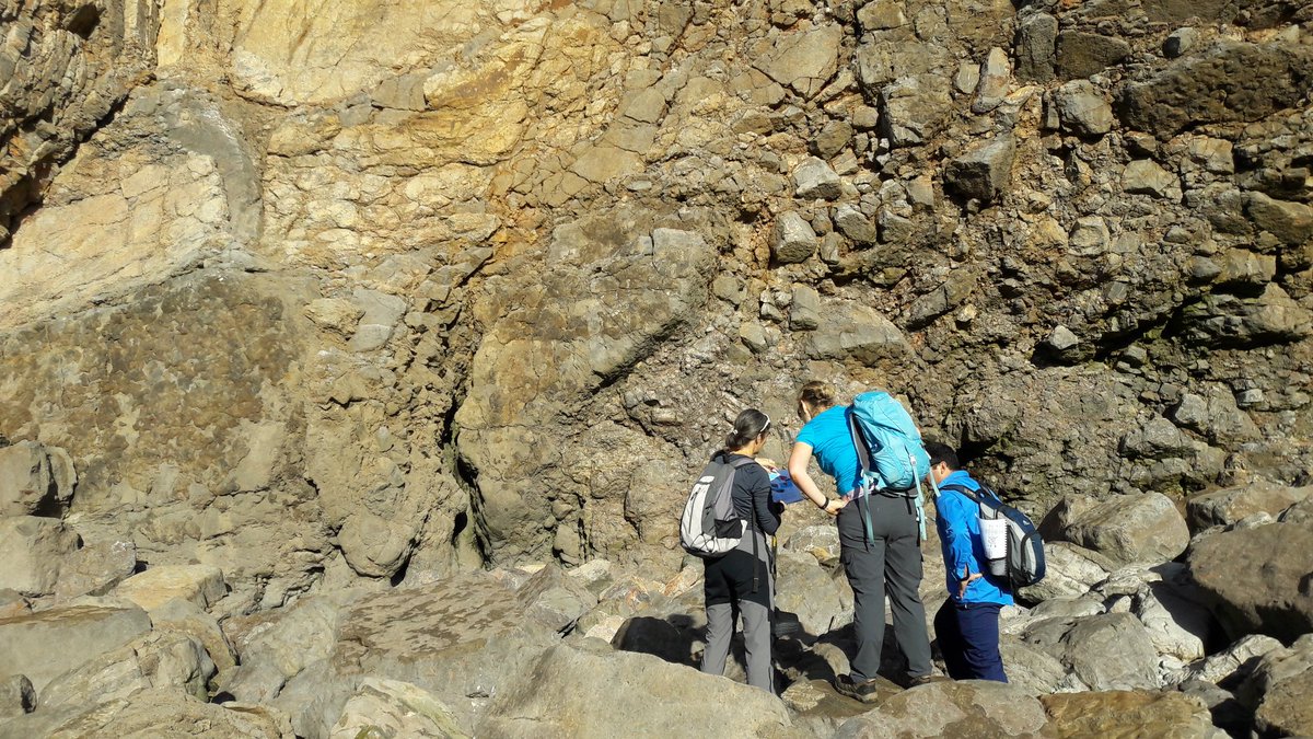 FoldThrust's tweet photo. Final day of the Fold-Thrust Research Group field workshop: folds and fault breccia in carbonates! https://t.co/HwbVXOBKEL