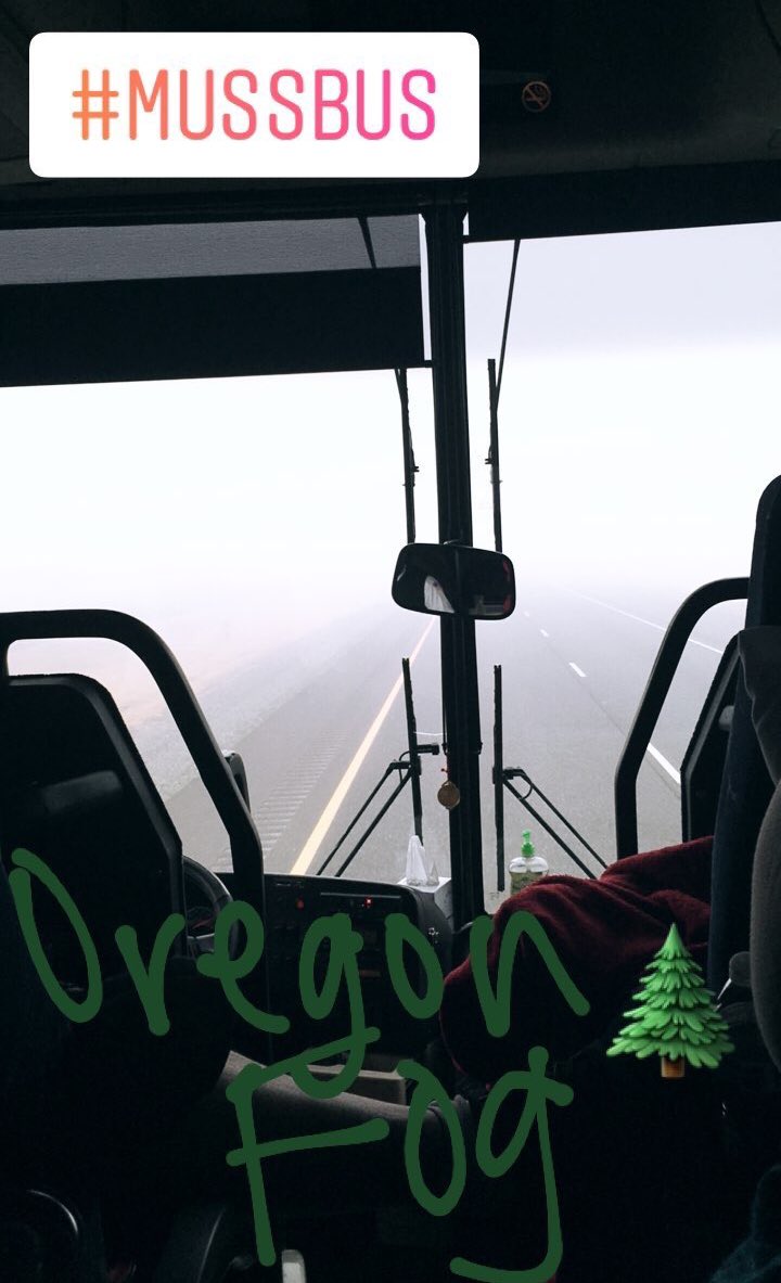UUtah's tweet photo. .@TheMUSS Bus is in a fog. 🌫 #EugeneOrBust
#UTAHvsOU #GoUtes 🏈
#beattheducks 🙌 > 🦆 https://t.co/Y625jUFQF5