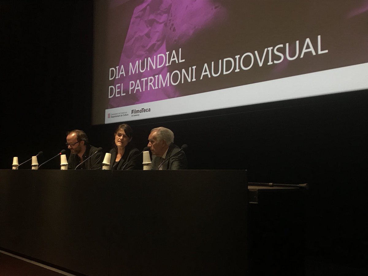 BarbaCarles's tweet photo. Gràcies @filmotecacat per l’homenatge d’avui. Agrair molt especialment al @tonivall per la seva col·laboració i estima. https://t.co/0bKPmWsjaE