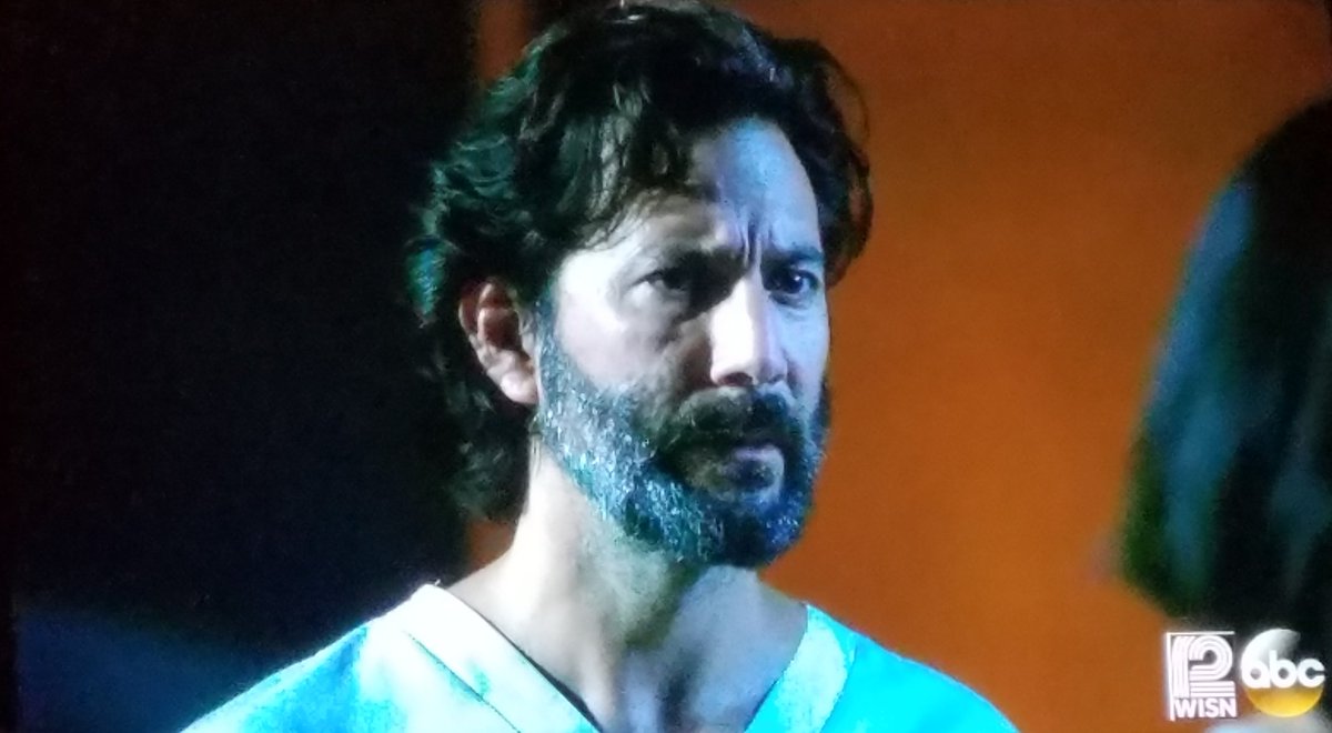 cusickgallery's tweet photo. Dont miss tonight! What will happen to #drdeclan? Tune in to find out! @hicusick @SonyaBalmores #inhumans https://t.co/eUhcSyrZtY https://t.co/yTBSJ1lfGq