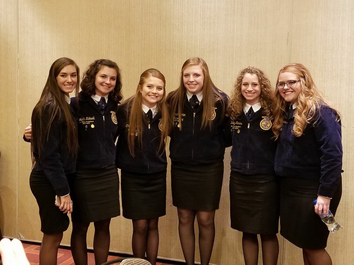 Congrats Parli Pro! Final Four here they come! Great job representing both Eldon and the state of MO. #MustangMade