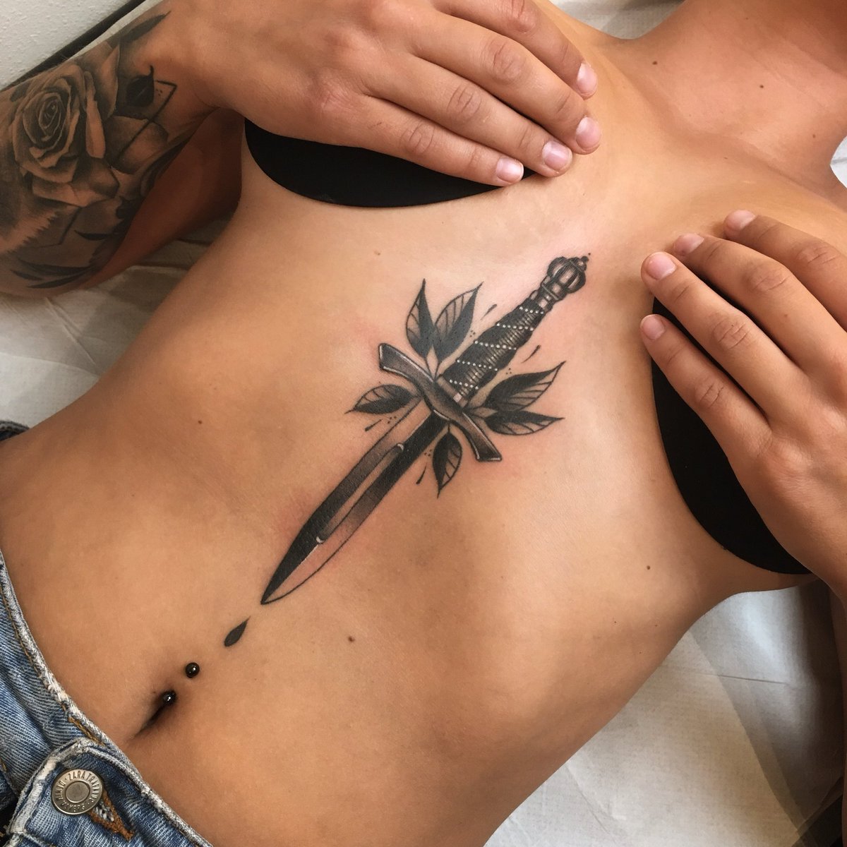 XavTattoo's tweet photo. 🗡 #tattoo  #tatuaje #inkedmag #inksav #thebestspaintattooartists #blackwork #tattooed #tattocommunity https://t.co/IrOSaRyKTX