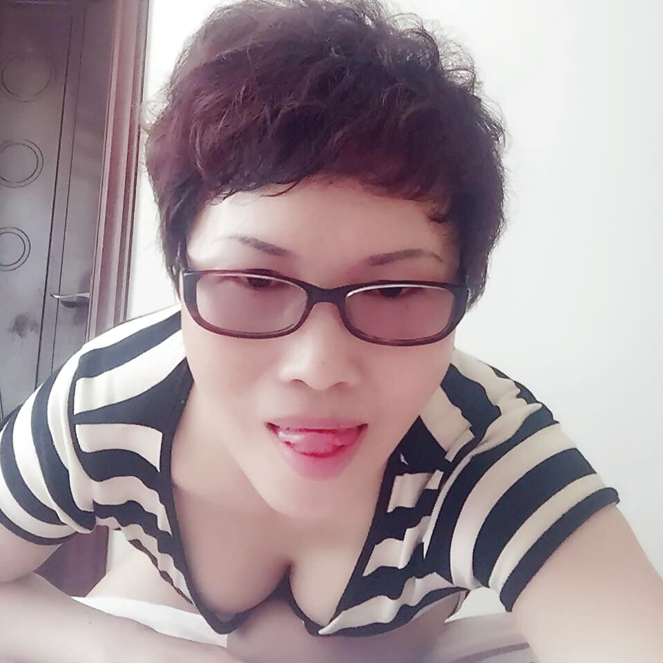 tanteester's tweet photo. #FotoProfilBaru https://t.co/CFfZJdf3Qe
