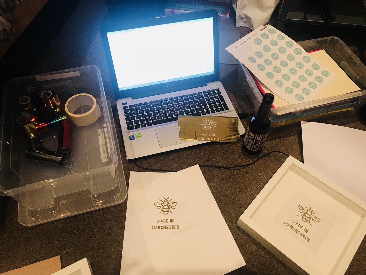 michelletinman's tweet photo. Friday night craft session.
At least with this job I can sit with a beer.
#brewdog #crafting #minimimins #etsy #EtsySeller #messyworker https://t.co/zfgUUQfoSZ