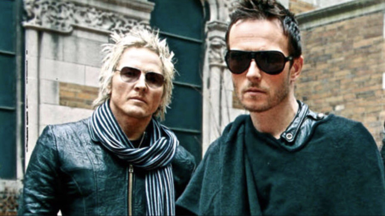 Happy Birthday Scott Weiland we miss you on Planet Earth 