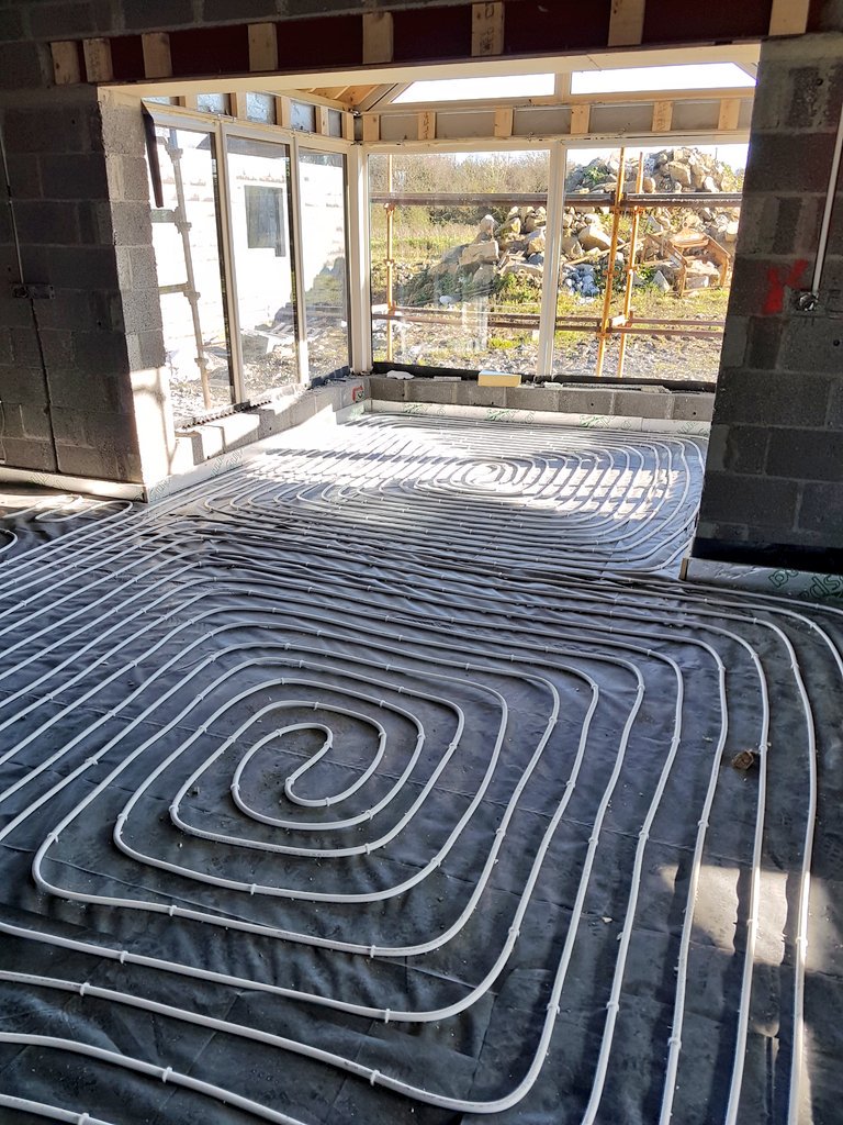 Underfloor heating all laid out at our New Build in Briarhill #hdconstruction #newbuild #ufheating #plumbing