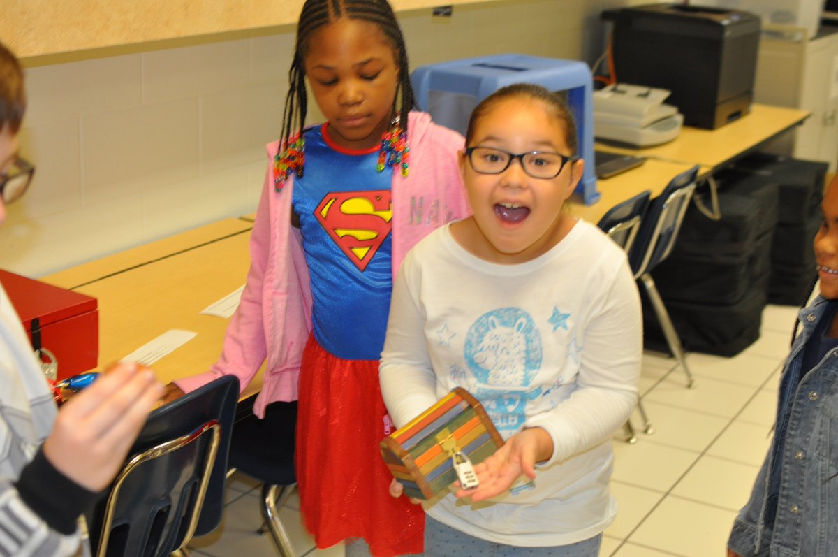Newtown_E's tweet photo. Newtown News frees an IPAD from its lock box by completing BreakoutEDU activity #youmatternes #vbits #vbanchor https://t.co/f7F2w2oYZN