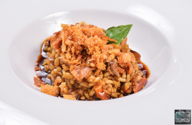 toixosavila's tweet photo. "Arroz de hongos de temporada con pollo de fontiveros y hoja de seta"
Puro SABOR.
Telf reservas: 920226616 638535827
toixosavila@gmail.com
https://t.co/YR7R0U0JDa
#avila #toixos #toixosavila #ivanhernandez #arroz #impresionante #productos #temporada #setas #hongos https://t.co/7aPYPdarHM