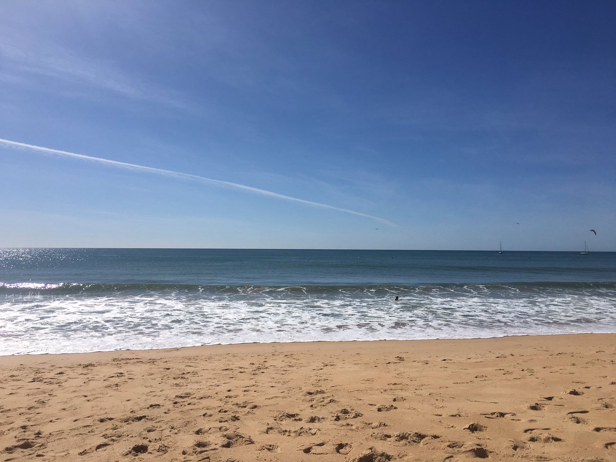 IVFBabyOnBoard's tweet photo. Without a shadow of a doubt, the beach is my happy place. Especially if there's warm sun on my skin, warming my bones and I can run into the sea and ride the waves ๐ take me back ๐ #vilamoura #portugal #getaway #sun #sea #sand #selfie #pimmsoclock #happyplace #beach #warmbones https://t.co/GJrSkK078Q