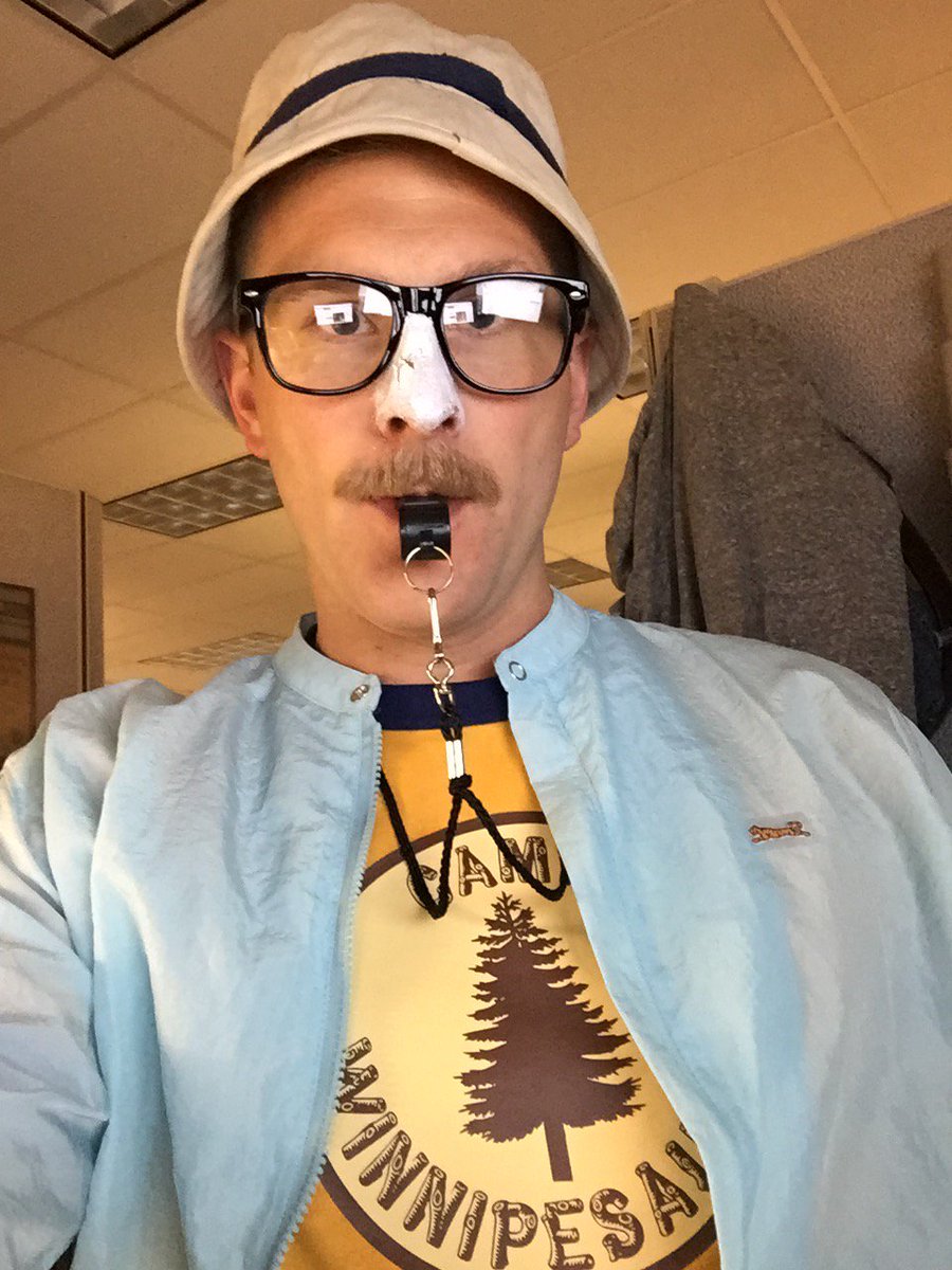 E_Schmeezy's tweet photo. @jimmyfallon @FallonTonight if you guys ever need a fill in for your Camp Winnepesaukee skit I may be able to help out! #FallonCostume https://t.co/gPrnlRPj9o