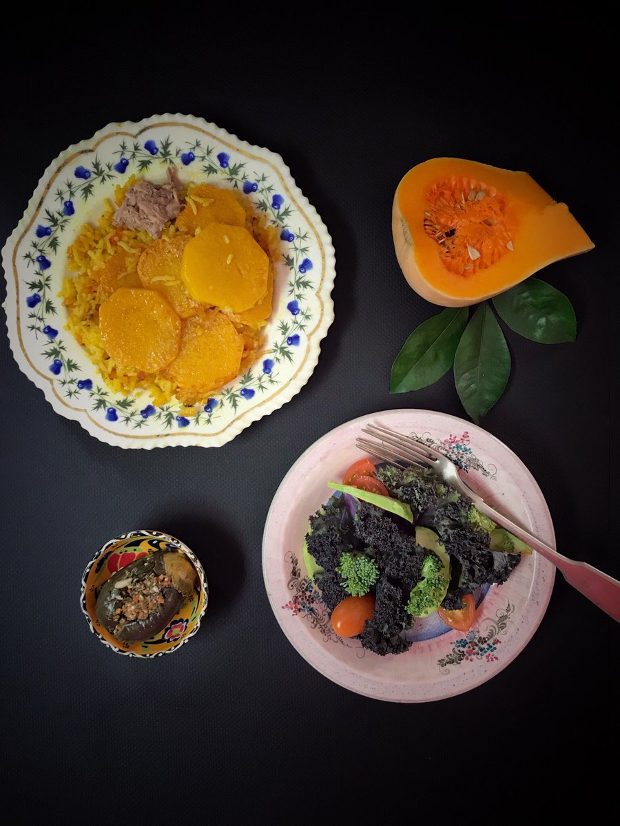Shirinnezafati's tweet photo. بورانی‌پلو ؛
سالاد کیل و آووکادو•

#persianfood https://t.co/PX7Jhkpisi
