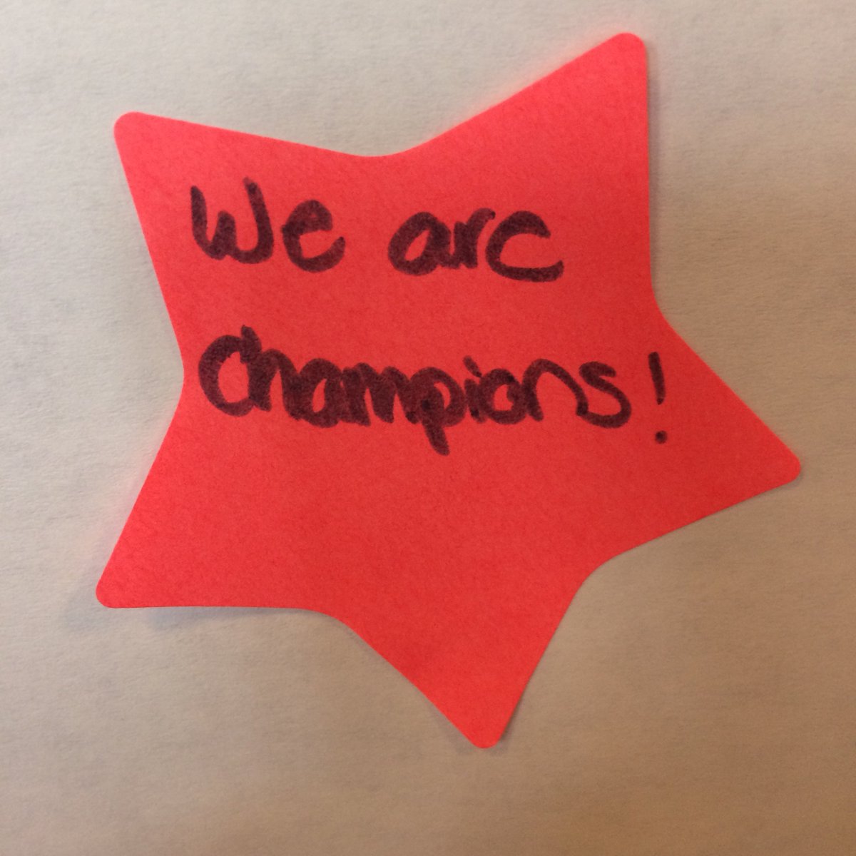 depaulwrtngcntr's tweet photo. Check out these amazing takeaways our tutors & mentors got from this morning's round robins & @MysteryBaer's amazing keynote!
#TutorStars https://t.co/2j0hh0C5Un