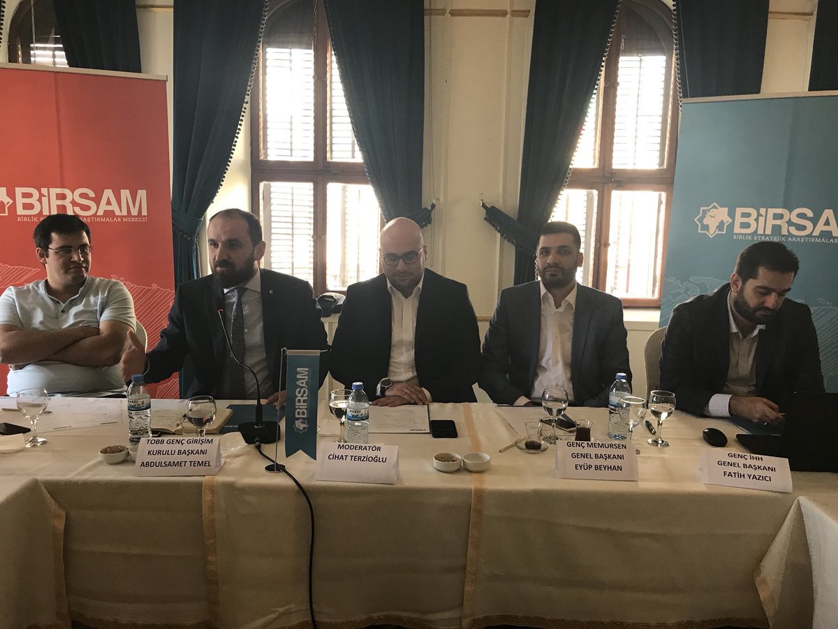 astemel's tweet photo. Gaziantep’te @birsamorg tarafından organize edilen İnsani Diplomasi çalıştayında verimli bir program gerçekleştirdik. https://t.co/CWhWFM17hB