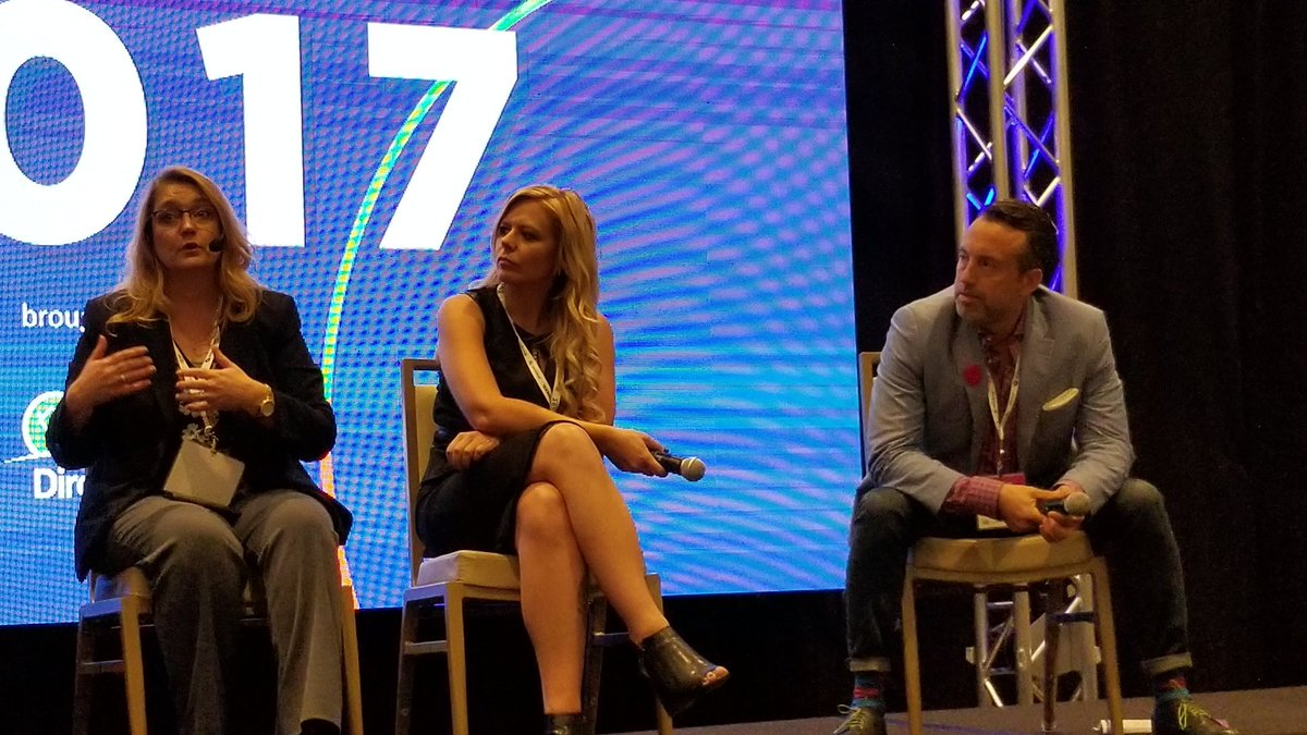 PrintMediaCentr's tweet photo. .@p_AlisonHall @PitneyBowes discusses #mail + #mobile and more #digital media like #engageone video. #marketedge2017 @directmail20 https://t.co/AlxcVqS4mP