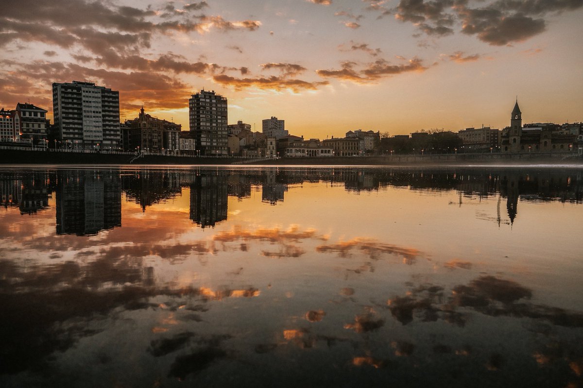 infodavidfdez's tweet photo. #Gijón es para muchos un paraíso, para mi, es mi hogar.
 ❤️🌍 @GijonTurismo @spain @CNTravelerSpain https://t.co/BrDI0gyJIl