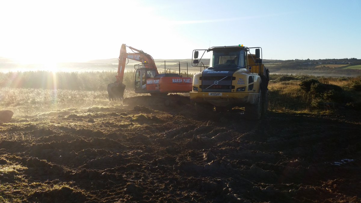 Some good views this morning <a href="/MarshPlantHire/">Marsh Plant Hire</a> <a href="/FCC_Environment/">FCC Environment</a>