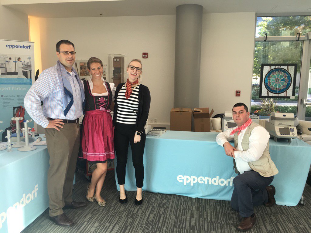 ShaziaMir71's tweet photo. Another successful @Eppendorf_USA silent auction @labcentral thanks 2 our wonderful sponsors @beth_eppendorf https://t.co/hLUxD4s9ME