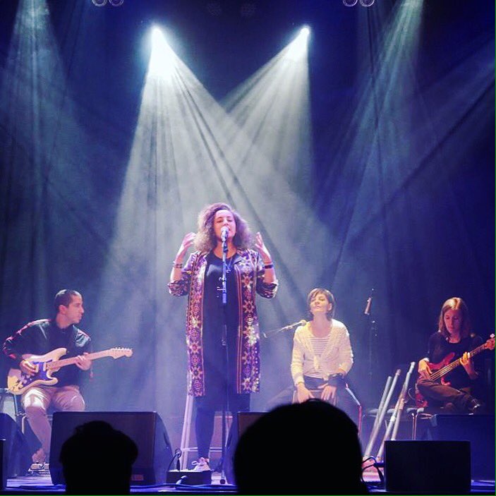 TakeOffRecord's tweet image. Dernière date avec #Joyslampoésie à la @fermedubiereau - la suite en 2018 📚💯 coprod @Skinfama @maelström éditions