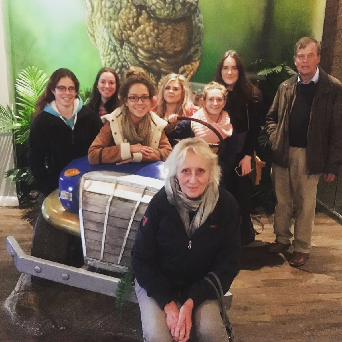 ColdicottVet's tweet photo. We had a lovely staff outing the other night to play crazy golf. Any guesses on who won? #vets #vetsletloose #crazygolf #staffouting https://t.co/qssrCUbEtM