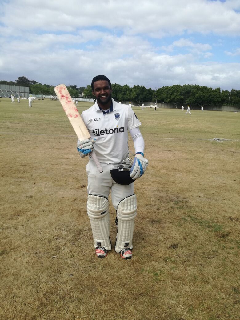 SS4LSUWCCricket's tweet photo. Ridaa Isaacs - Once again came to the party..!! 114(119) - Supeeeeeeerb..!! #RunMachine #FlashbackFriday https://t.co/mzsQKwlELF