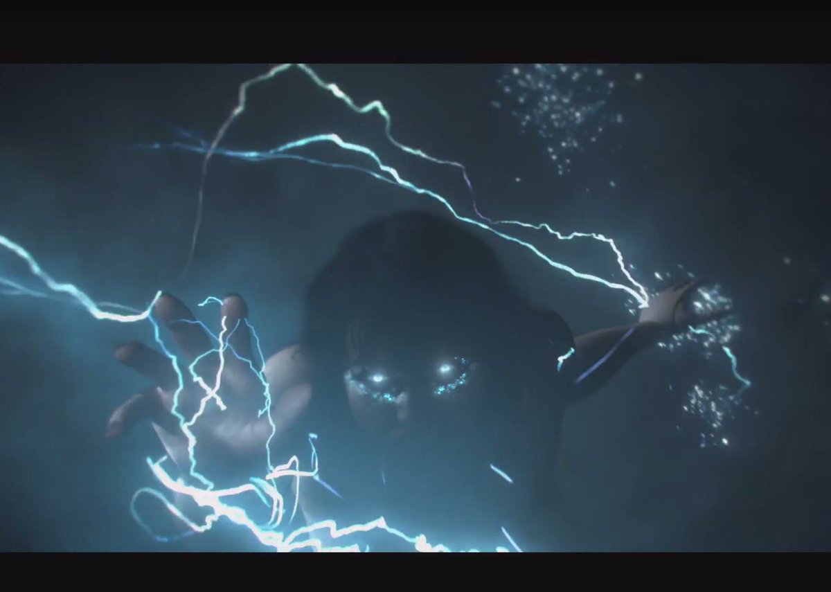 alligurl813's tweet photo. When @taylorswift13 uses Chidori to wipe out the expectations put on her by the media and her haters. #ReadyForItMusicVideo #NarutoReference #LOVEIT https://t.co/q4SApZHJX9