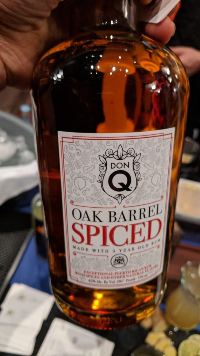PhillyFoodGirl's tweet photo. Great time at @phillymag #PHLwhiskeyfest at @LFFStadium! Personal favs @AperolUSA Spritz, @donqrum, @The_Macallan, @LibertyGin. https://t.co/EtbjULSwmr