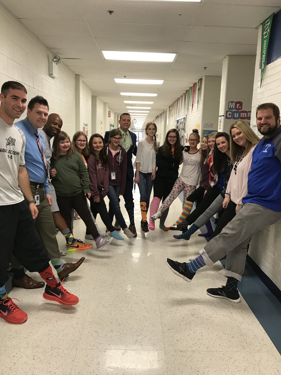 TweetLMB's tweet image. Jefferson Junior High celebrating differences!
#misfitstrong @MelissaGustis @Woodridge68