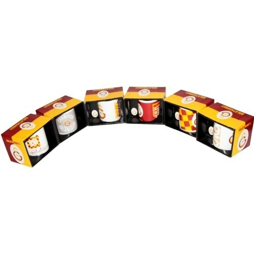 Fotoğraftaki #Galatasaray lisanslı kupalardan birini şanslı takipçimize hediye edeceğiz :)
🦁⭐⭐⭐⭐🦁