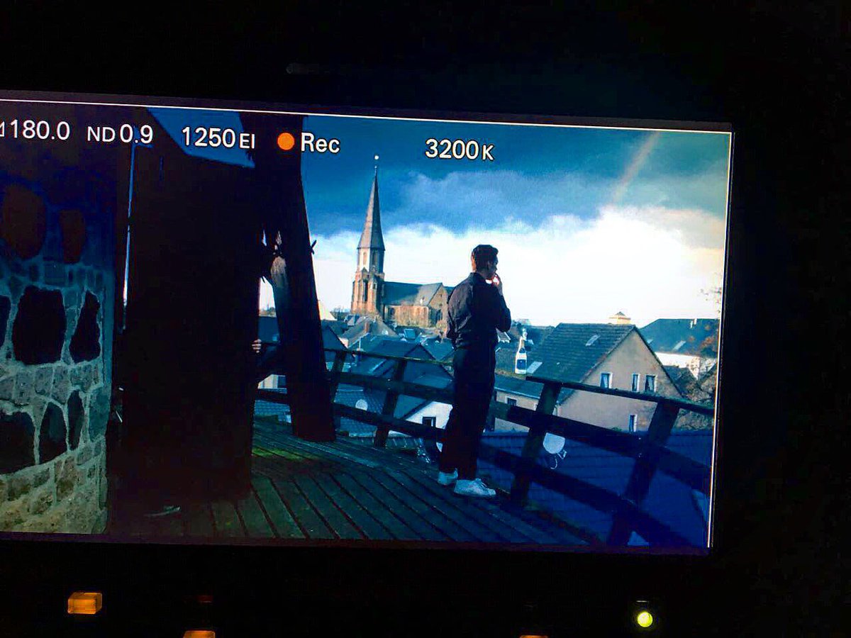 DanielDonskoy's tweet photo. Filming the last #SanktMaik scenes for Season 1. #over #andout #almost #awrap https://t.co/9RVP5RYOOP