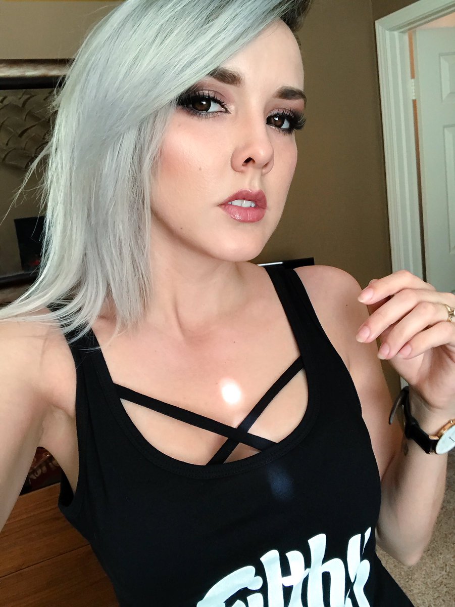 Darshelle stevens store