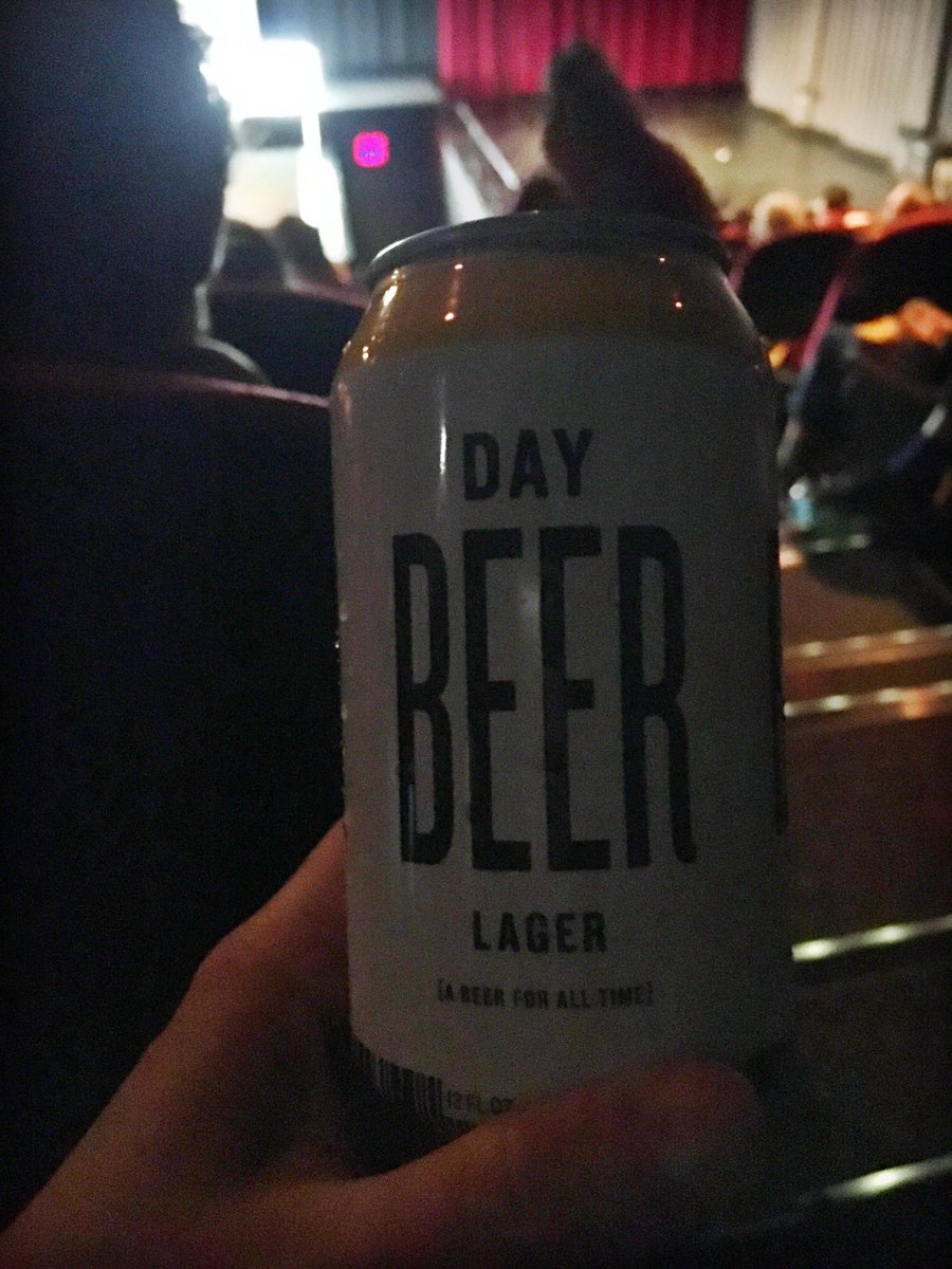 007LouiseOB's tweet photo. Then this happened. @thisisbitten - officially best conference ever. Thanks @24hourbeerla! #Bitten2017 https://t.co/TnP1kLVMGZ