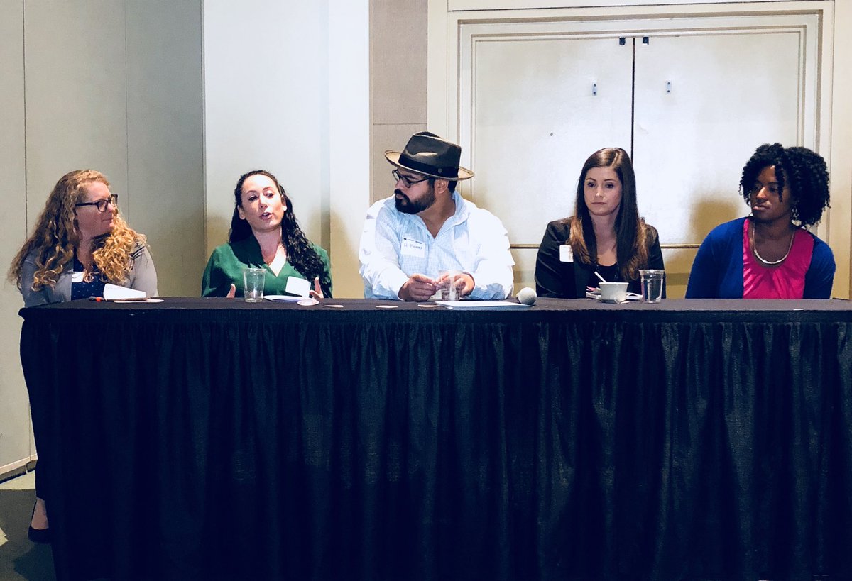 Kimbra727's tweet photo. Great speaking on behalf of @Intuit  #TWI at @thediversitycon with @CareerCourtney @GDISD @Qualcomm @GirlsInTechSD @CONNECTinSD #IntuitLife https://t.co/Xa0s374lQe