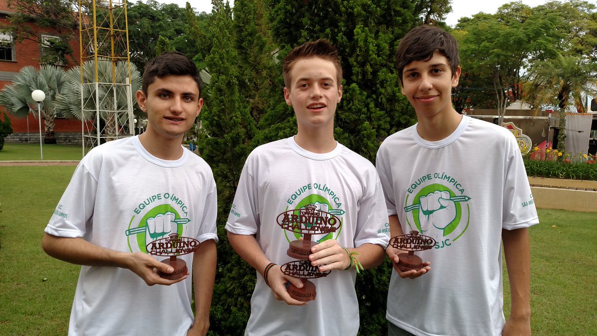 COC_SJC's tweet image. Campeões! 3° Lugar 
#TeamCoc #CocSjc #ArduinoChallenge