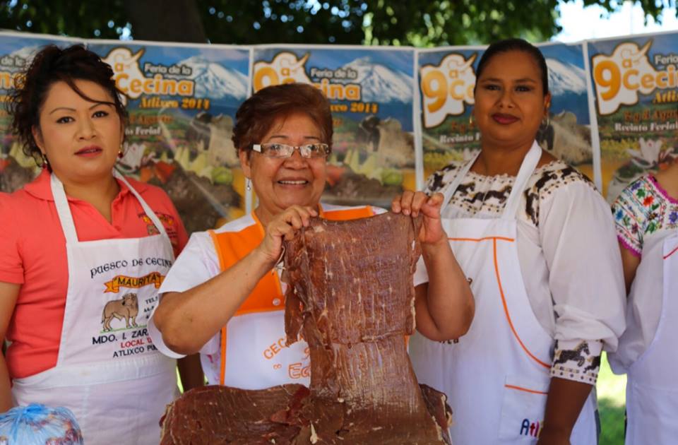 DONDEIRweb's tweet photo. Enchilada, asada y más en esta feria con la cecina más rica del país. Además: La Banda MS, Ximena Sariñana y... https://t.co/ONknRhgnXX https://t.co/dVDXmb9Csq