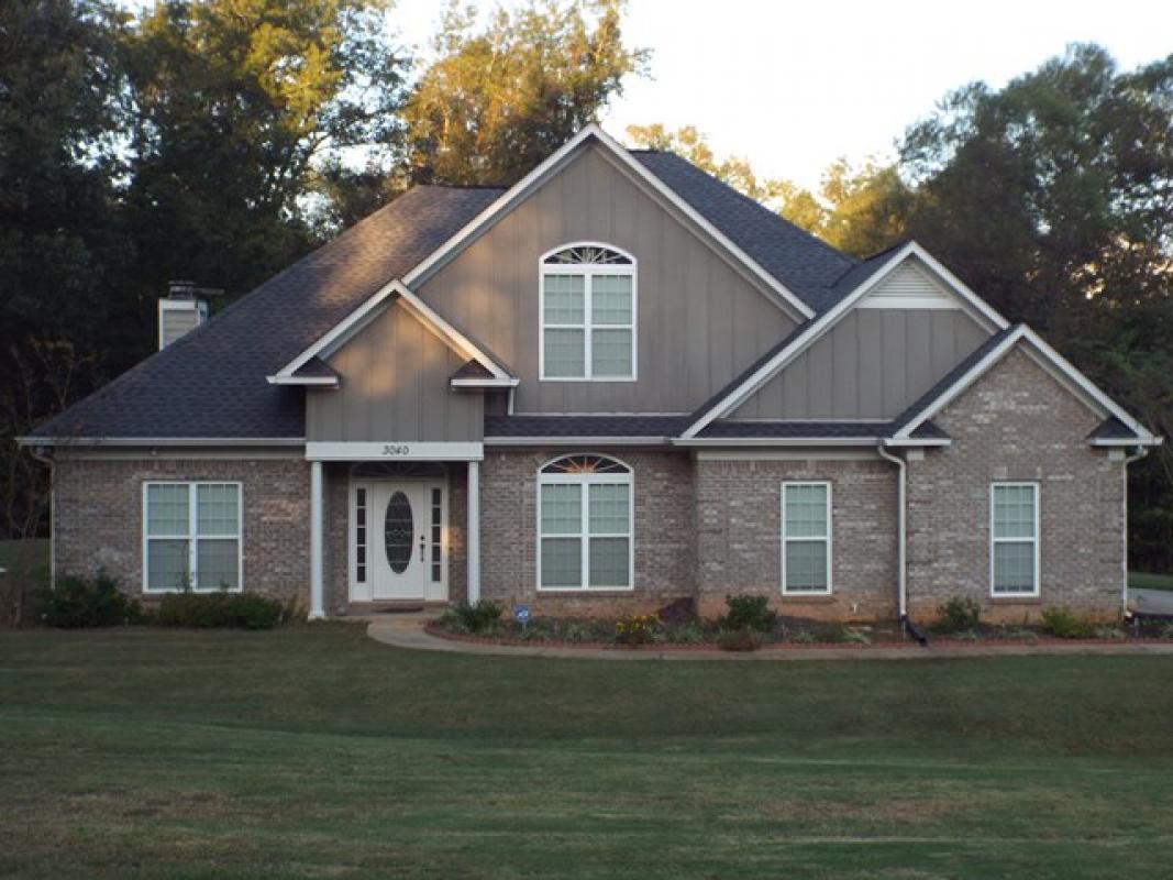 remaxeg1's tweet photo. See a virtual tour of one of our newest #listings 3040 BENTLEY DRIVE #Upatoi #GA https://t.co/lHj48umq0v https://t.co/Uo0XNWDMpz