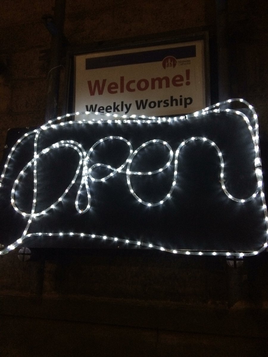 JohnSinclair247's tweet photo. Night Church @stnicnewcastle worship focused on remembrance. @NclDiocese https://t.co/z7hL6YQ1hS