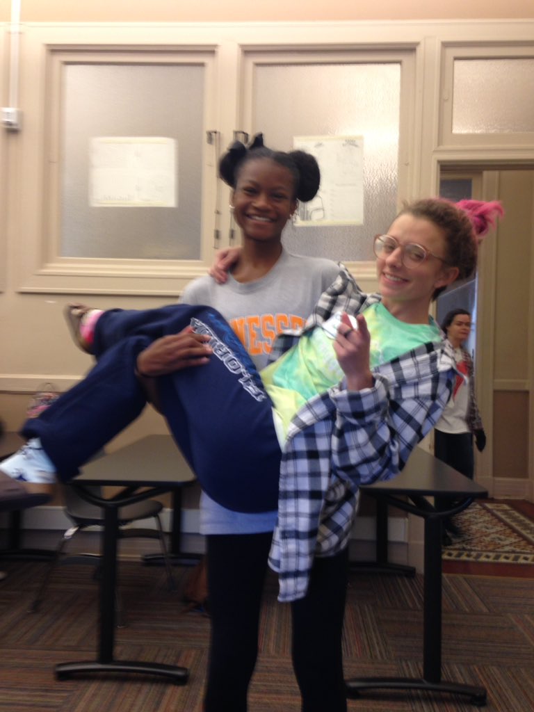 xalmostxx's tweet photo. @dejamgriffin17 shirt week was a success l https://t.co/dMoNXj74yx