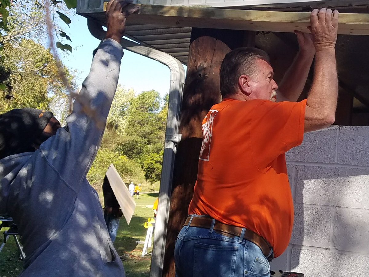 THD_Towson#2504 tweet media